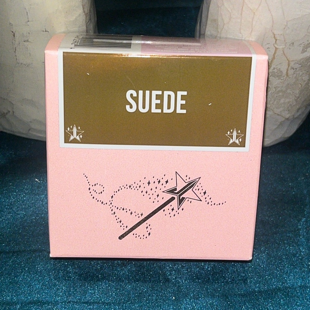 Jeffree Star Cosmetics Magic Star Luminous Setting Powder - Suede NIB - Picture 4 of 10